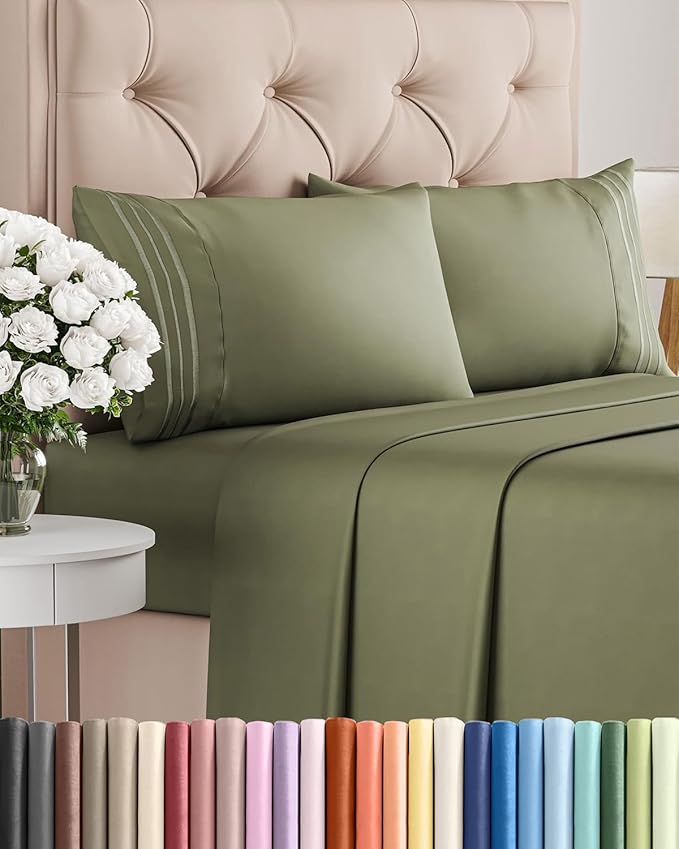 Full Size 4 Piece Sheet Set by CGKUnlimited